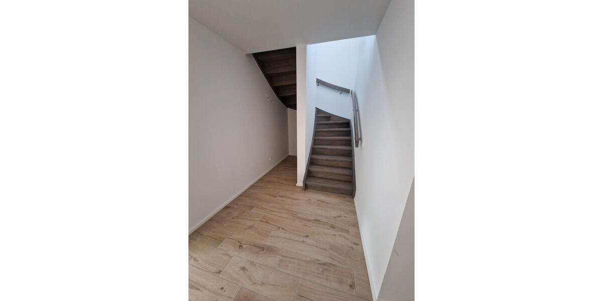Einfamilienhaus Schleiden - 5 Zimmer, 150 m&sup2;, 1.550&euro; | Angebot:20993283