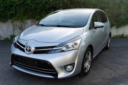 Toyota Verso 181.412 km 8.950 &euro; Hürth 50354