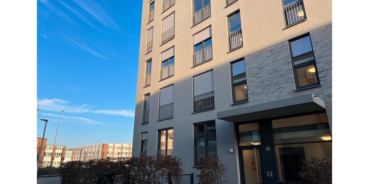 Dachgeschoßwohnung Bonn Dransdorf - 5 Zimmer, 151 m&sup2;, 2.115&euro; | Angebot:24703909