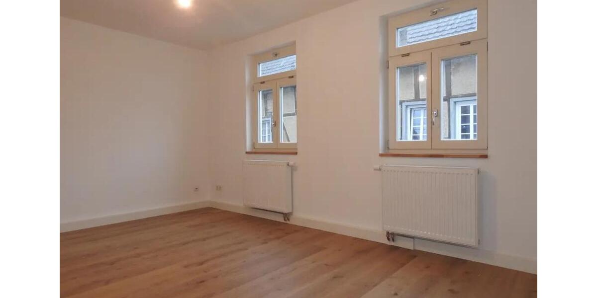 Einfamilienhaus Grafschaft - 7.5 Zimmer, 197 m&sup2;, 600.000&euro; | Angebot:25648968