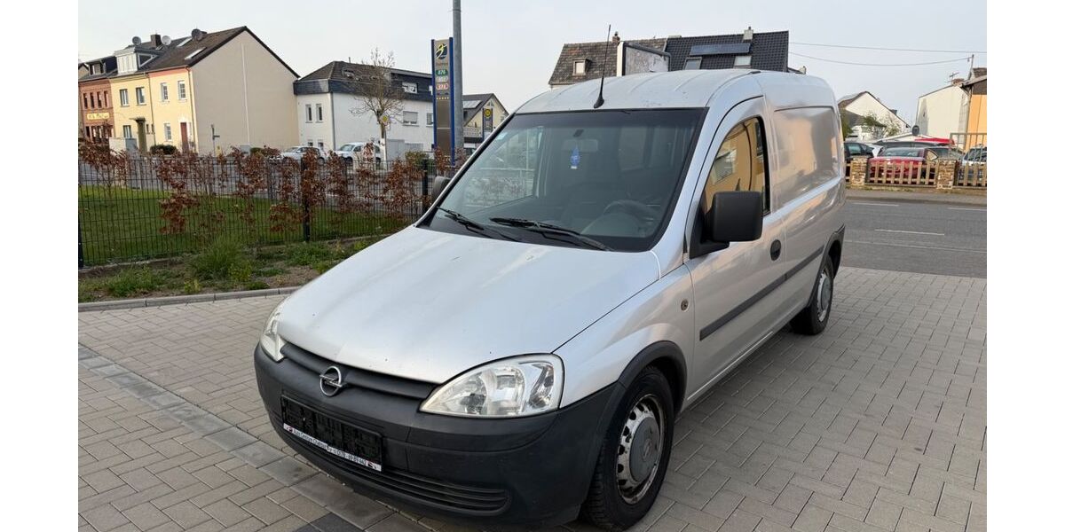 Opel Combo 256.619 km 1.200 &euro; Kuchenheim 53881