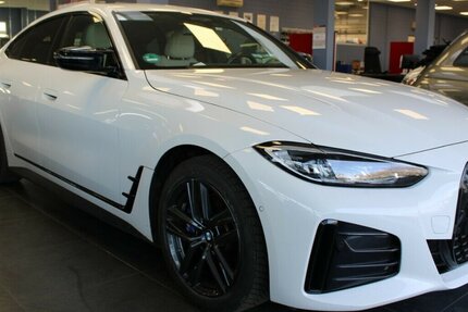 BMW i4 M50 Gran Coupe - 8-FACH BEREIFT - 73.575 km 39.980 &euro; Euskirchen 53881