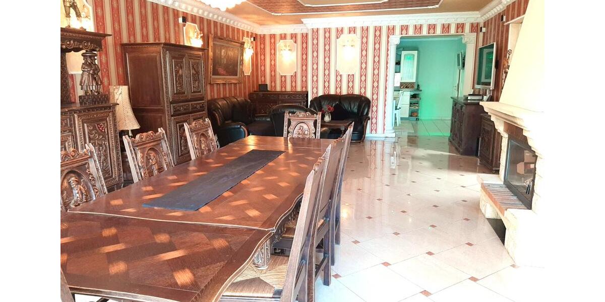 Villa Düren Rölsdorf - 14 Zimmer, 420 m&sup2;, 790.000&euro; | Angebot:27108850