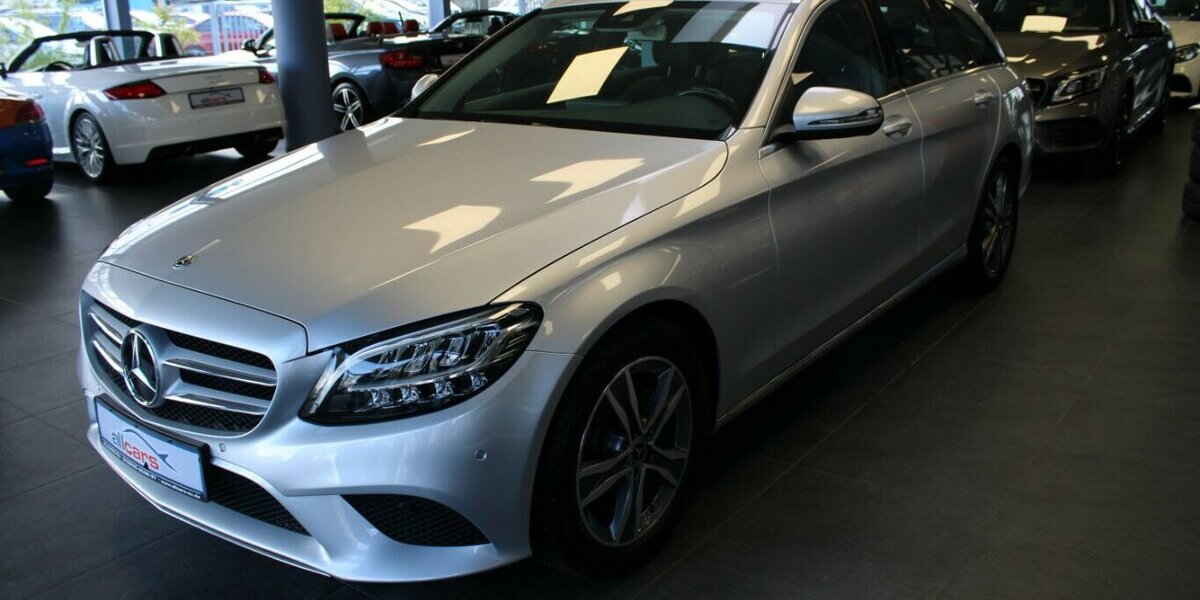 Mercedes-Benz C 180 T 9G-TRONIC Avantgarde 75.676 km 19.980 &euro; Euskirchen 53881