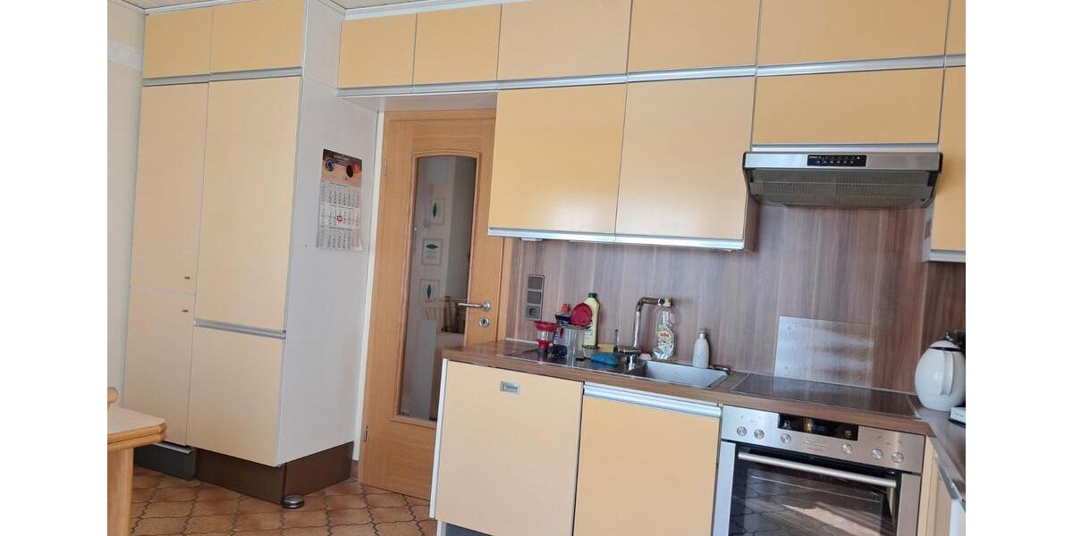 Einfamilienhaus Grafschaft - 10 Zimmer, 223 m&sup2;, 479.000&euro; | Angebot:23095851