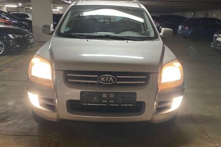 Kia Sportage 158.000 km 3.300 &euro; Bonn 53125