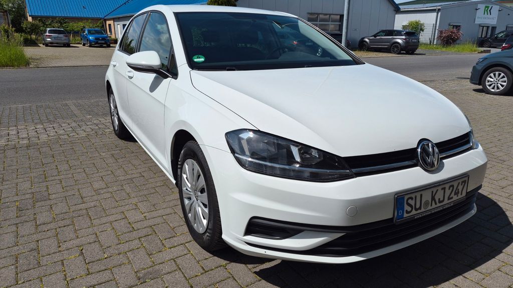 VW Golf 134.500 km 12.850 &euro; Rheinbach 53359