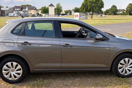 VW Polo 130.000 km 8.499 &euro; Bonn 53229