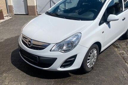 Opel Corsa 135.574 km 2.500 &euro; Bornheim 53332