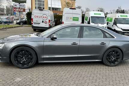 Audi S8 97.300 km 33.990 &euro; Bonn 53173