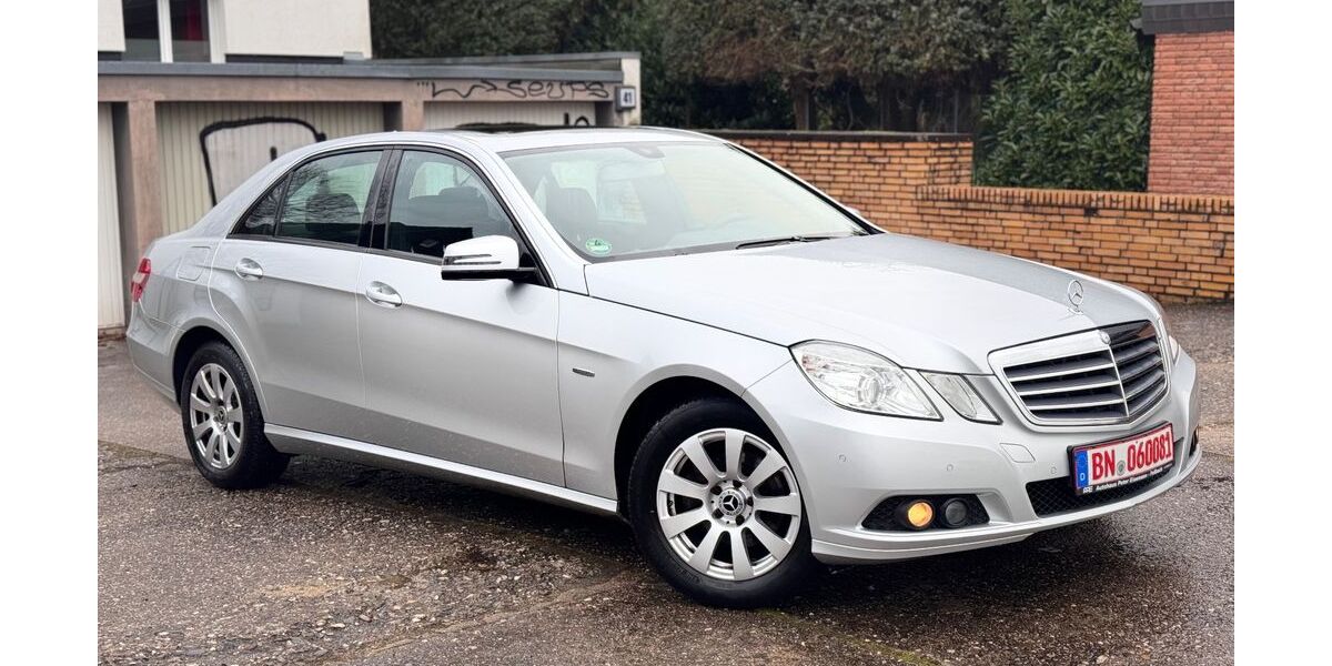 Mercedes-Benz E 200 189.426 km 10.400 &euro; bonn 53175
