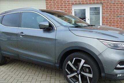 Nissan Qashqai 123.044 km 13.998 &euro; Hönningen 53506