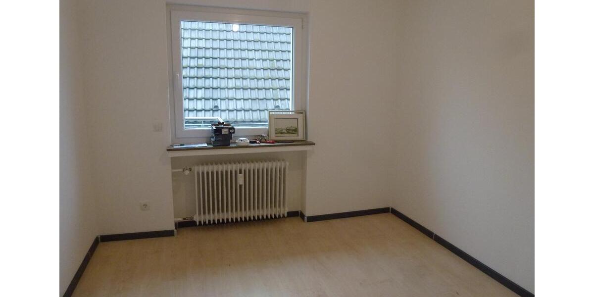 Mehrfamilienhaus, Wohnhaus Bonn Küdinghoven - 13 Zimmer, 231 m&sup2;, 748.000&euro; | Angebot:26086586