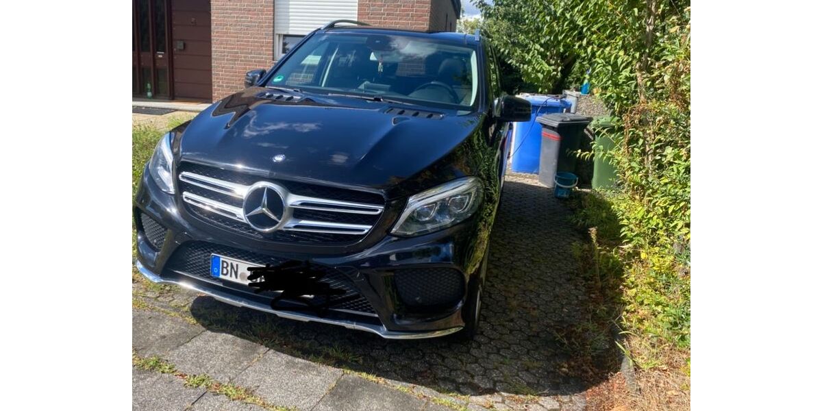 Mercedes-Benz GLE 350 139.100 km 29.900 &euro; Bonn 53127