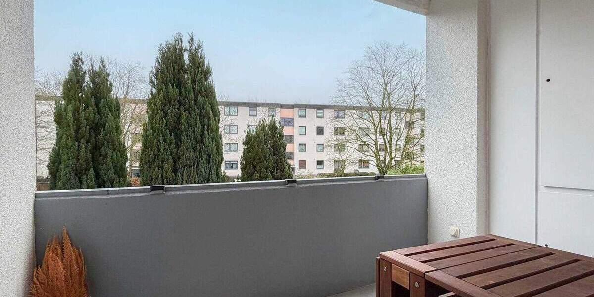 Etagenwohnung Bonn Heiderhof - 3 Zimmer, 84 m&sup2;, 330.000&euro; | Angebot:25749616