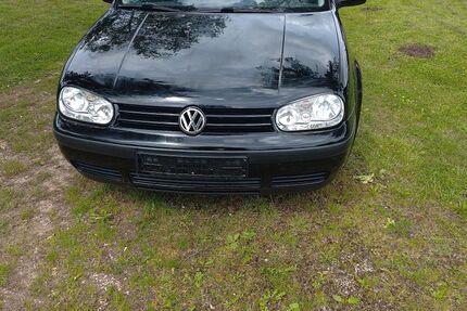 VW Golf 124.407 km 2.200 &euro; Bad Münstereifel 53902