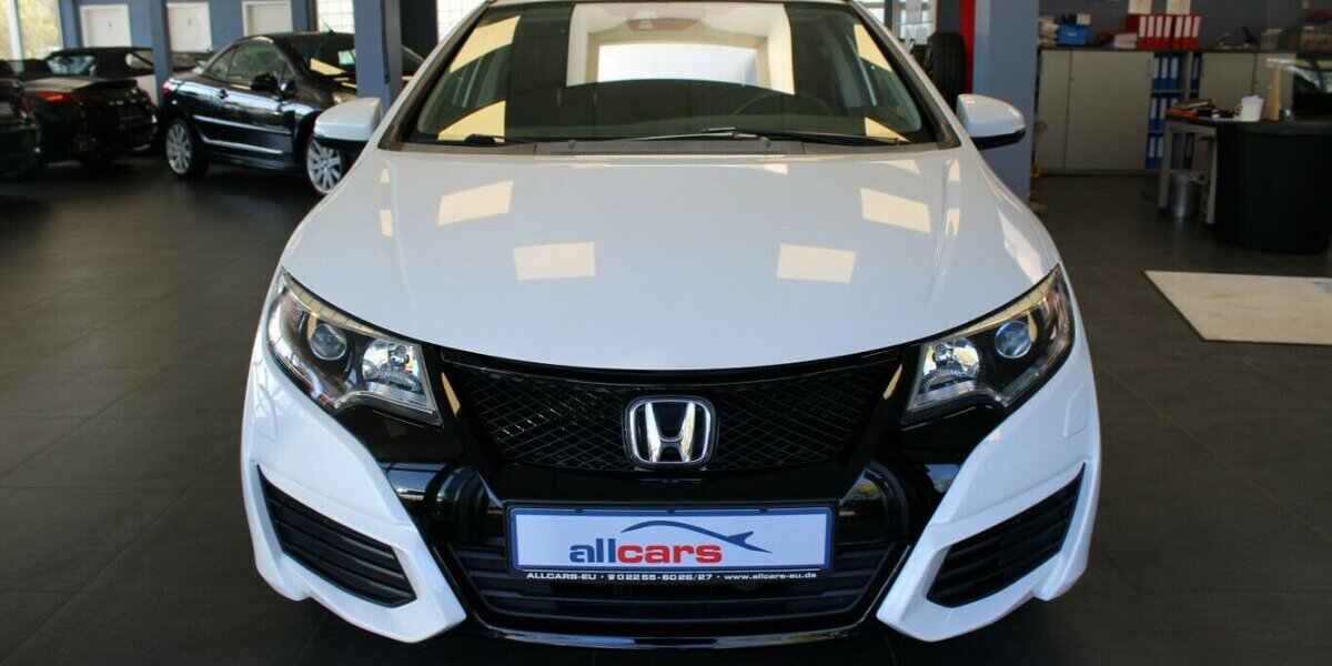 Honda Civic Tourer 1.6 i-DTEC 106.817 km 9.980 &euro; Euskirchen 53881