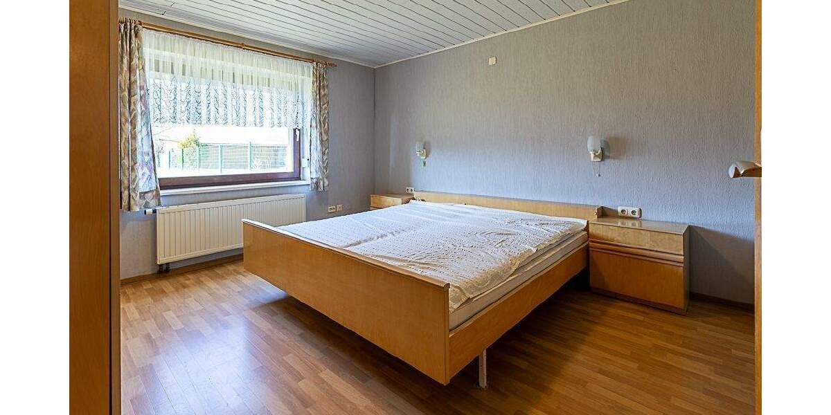 Einfamilienhaus Blankenheim-Blankenheimerdorf Blankenheimerdorf - 7 Zimmer, 172 m&sup2;, 209.000&euro; | Angebot:25739718
