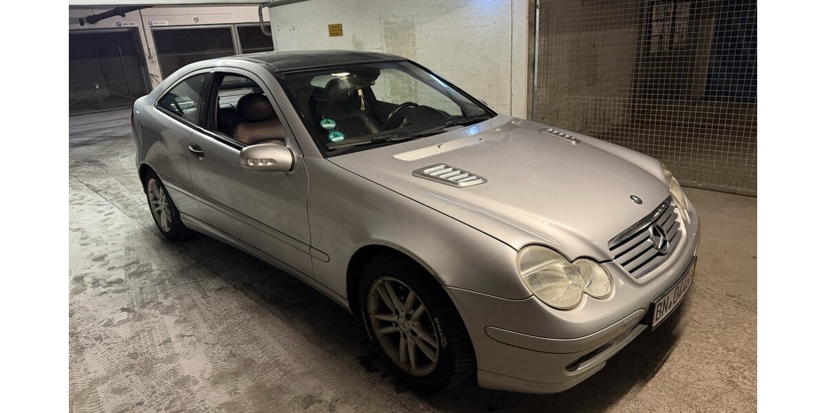 Mercedes-Benz C230 Kompressor 198.000 km 2.090 &euro; Bonn 53111