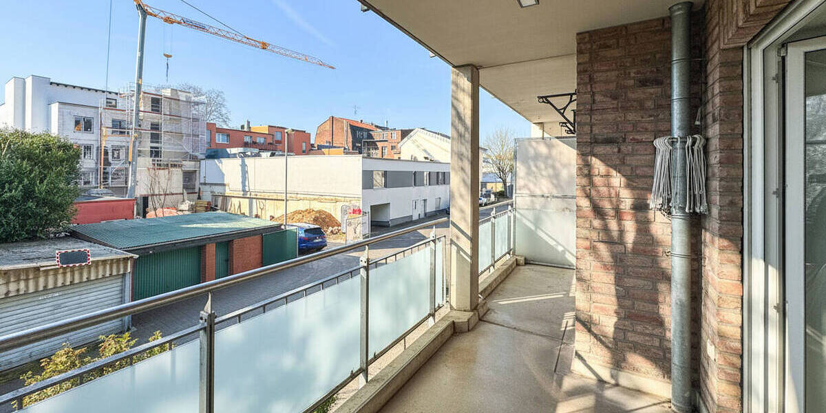 Etagenwohnung Frechen - 4 Zimmer, 97 m&sup2;, 359.000&euro; | Angebot:25957866