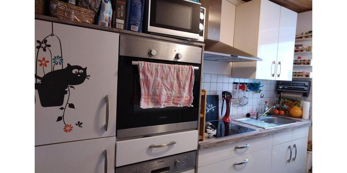 Etagenwohnung Brühl - 3 Zimmer, 78 m&sup2;, 1.120&euro; | Angebot:23792003