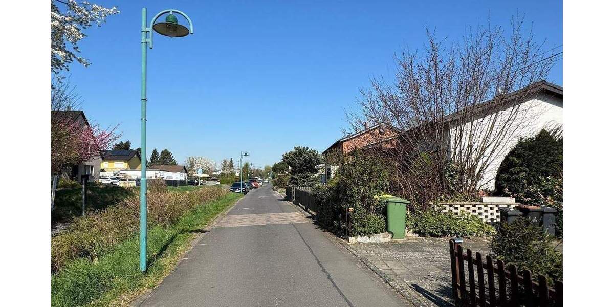 Einfamilienhaus Niederkassel - 6 Zimmer, 200 m&sup2;, 490.000&euro; | Angebot:25814969