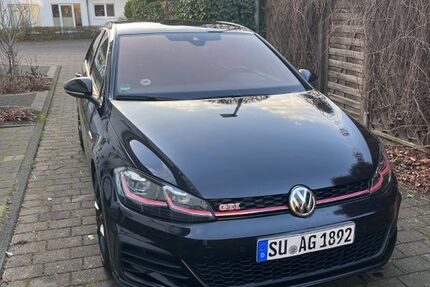 VW Golf 38.000 km 24.950 &euro; Bonn 53225