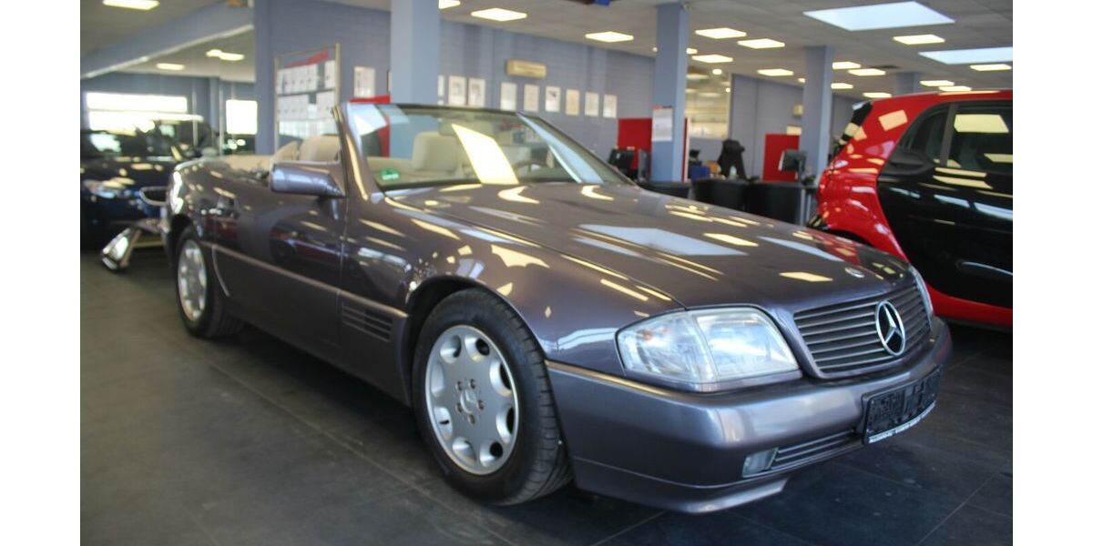 Mercedes-Benz SL 300 64.150 km 22.980 &euro; Euskirchen 53881