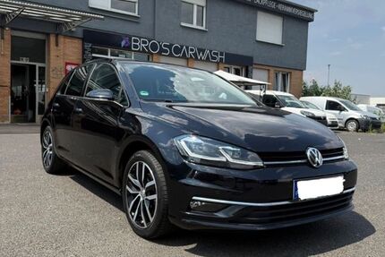 VW Golf 151.000 km 13.500 &euro; Euskirchen 53879