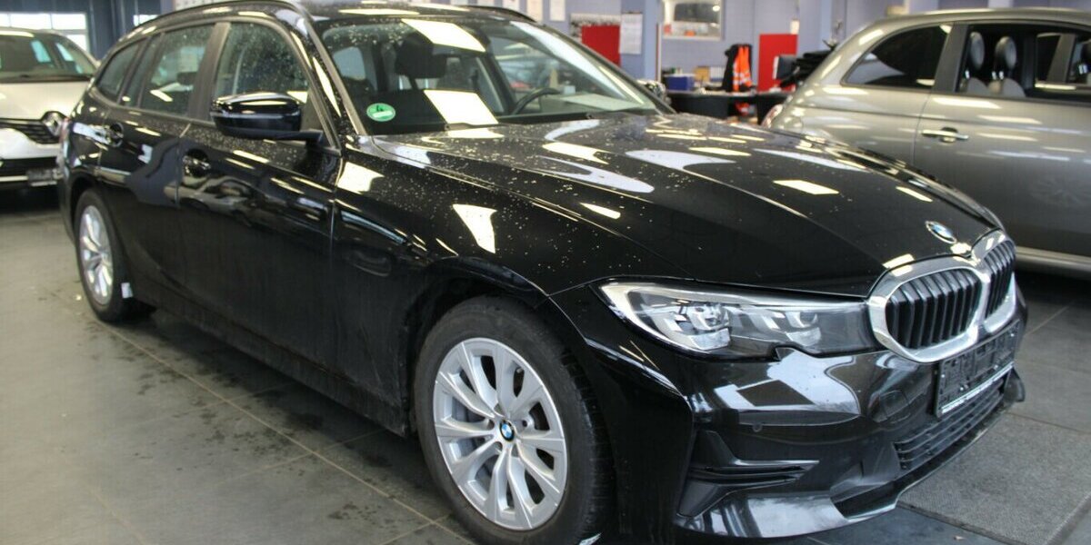 BMW 318 318d Touring Aut. Advantage 97.827 km 22.980 &euro; Euskirchen 53881