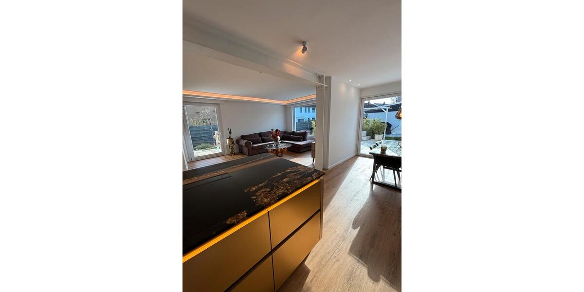 Einfamilienhaus Bonn Beuel-Mitte - 3.5 Zimmer, 130 m&sup2;, 2.500&euro; | Angebot:26397463