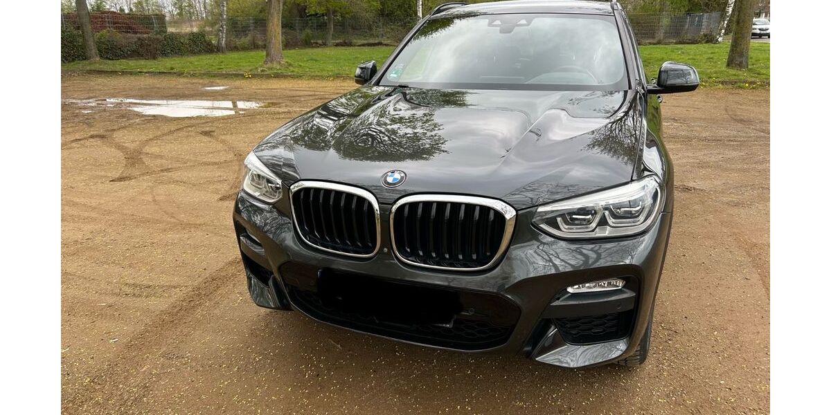 BMW X3 92.500 km 33.900 &euro; Niederkassel 53859