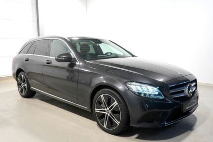 Mercedes-Benz C 300 59.557 km 25.900 &euro; Hürth bei Köln 50354