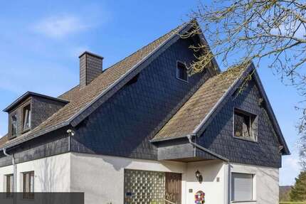 Haus Bad Münstereifel - 8 Zimmer, 212 m&sup2;, 295.000&euro; | Angebot:25764612