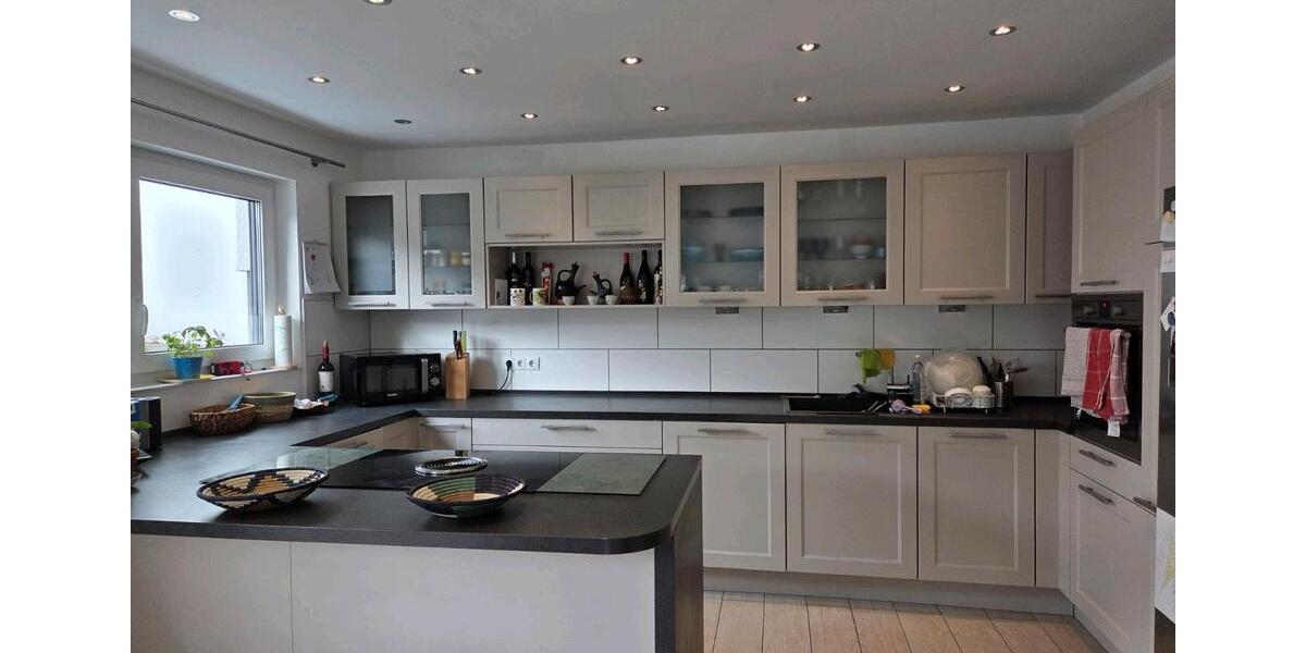 Etagenwohnung Bad Neuenahr-Ahrweiler Ahrweiler - 6 Zimmer, 160 m&sup2;, 1.700&euro; | Angebot:25978904