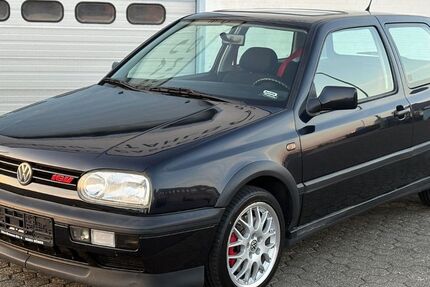 VW Golf 134.000 km 15.999 &euro; Düren 52353