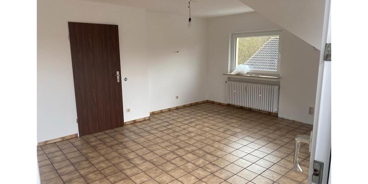 Dachgeschoßwohnung Alfter - 2 Zimmer, 50 m&sup2;, 750&euro; | Angebot:25511484