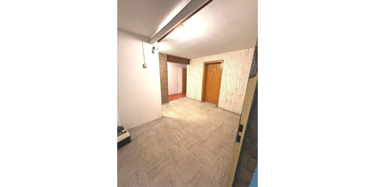 Einfamilienhaus Niederkassel - 6 Zimmer, 200 m&sup2;, 490.000&euro; | Angebot:25814969