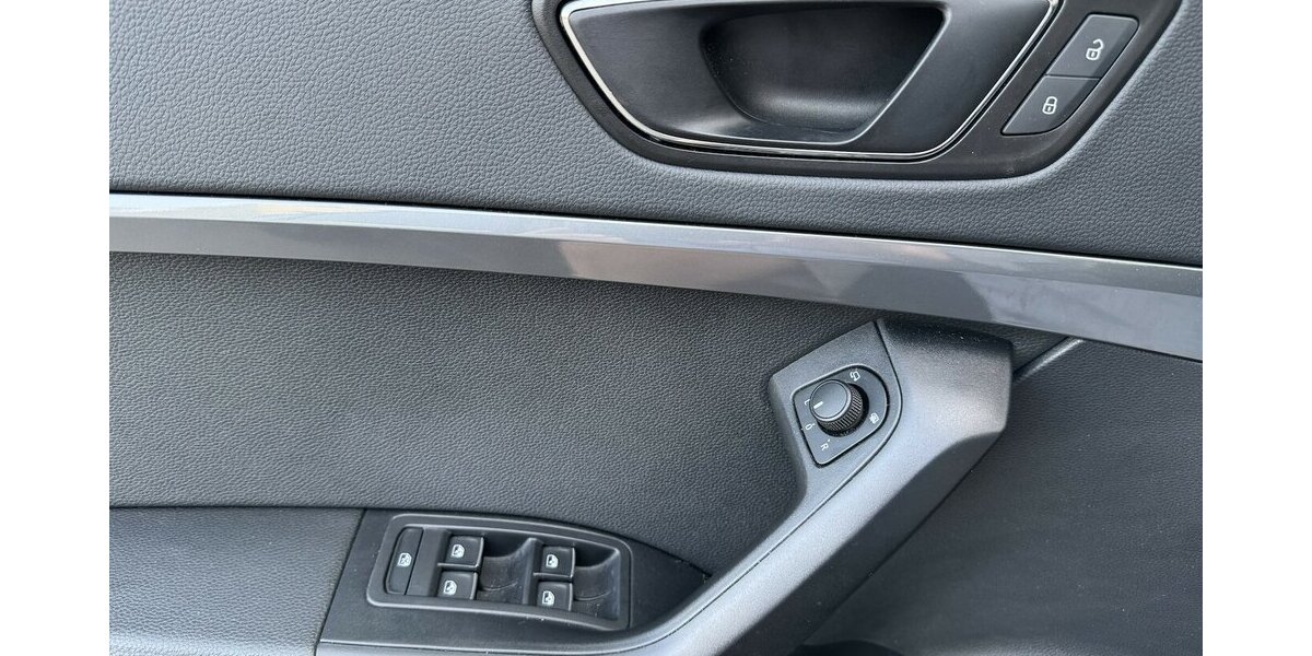 Seat Ateca Leder Navi Klima Temp. SR+WR UNFALLFREI 1a 60.000 km 15.900 &euro; Erftstadt 50374