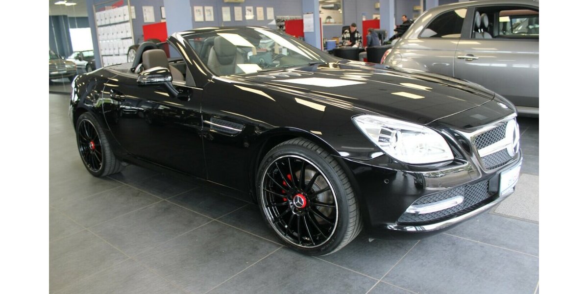 Mercedes-Benz SLK 200 BlueEFFICIENCY 83.438 km 15.980 &euro; Euskirchen 53881
