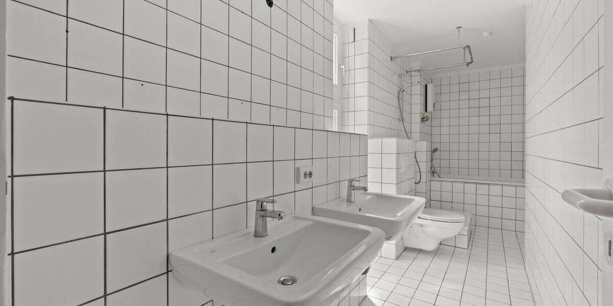 Etagenwohnung Bonn Beuel - 3 Zimmer, 100 m&sup2;, 429.000&euro; | Angebot:26107074