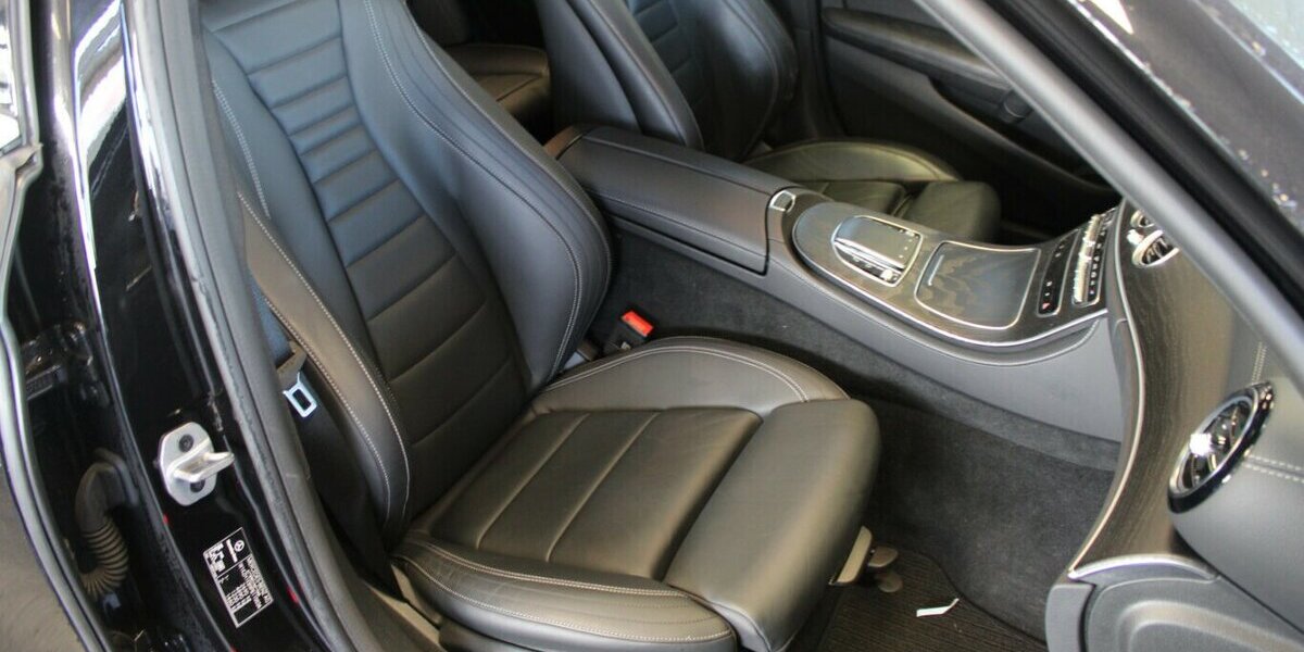 Mercedes-Benz E 300 d 4Matic T 9G-TRONIC AMG Line 78.920 km 39.980 &euro; Euskirchen 53881