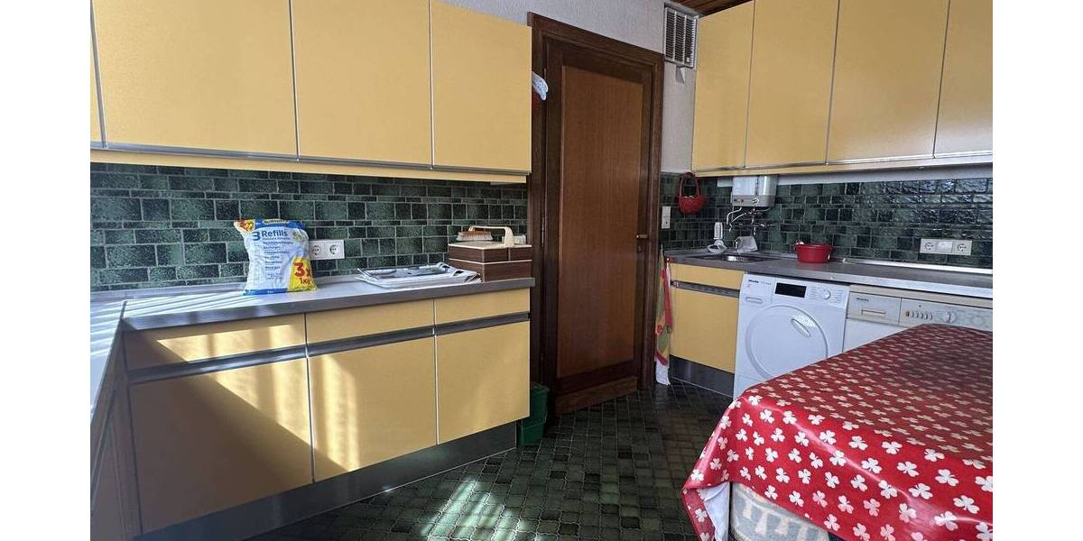 Einfamilienhaus Düren - 7 Zimmer, 265 m&sup2;, 849.000&euro; | Angebot:26435831
