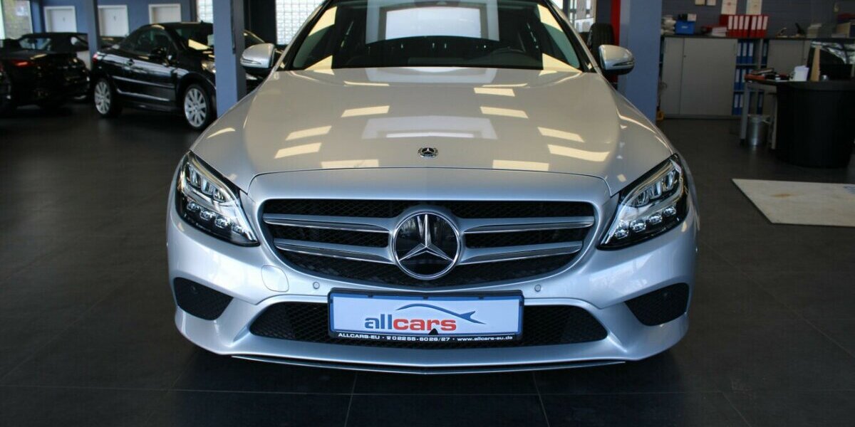 Mercedes-Benz C 180 T 9G-TRONIC Avantgarde 75.676 km 19.980 &euro; Euskirchen 53881