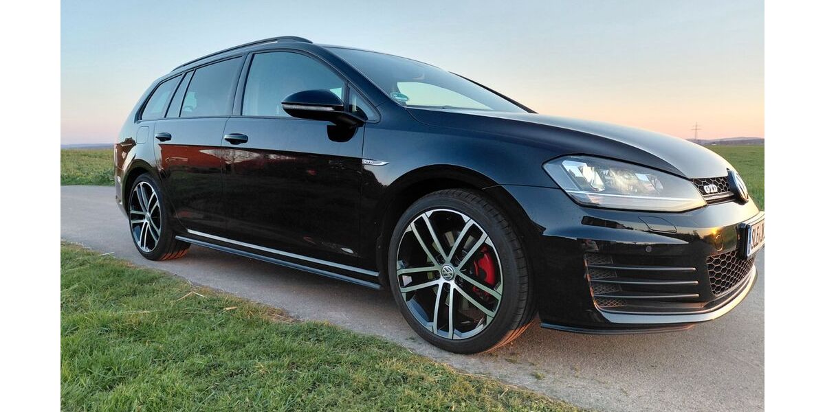VW Golf 132.000 km 14.999 &euro; Euskirchen 53881