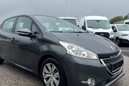 Peugeot 208 150.000 km 3.488 &euro; Rheinbach 53359