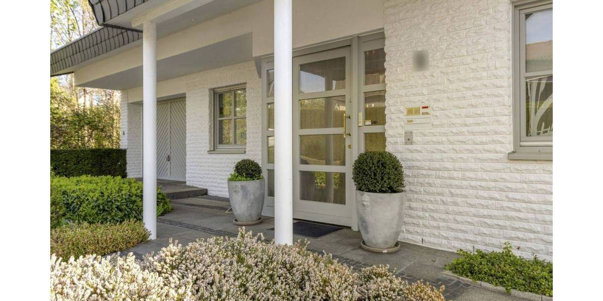 Einfamilienhaus Brühl - 7 Zimmer, 290 m&sup2;, 1.800.000&euro; | Angebot:26608920