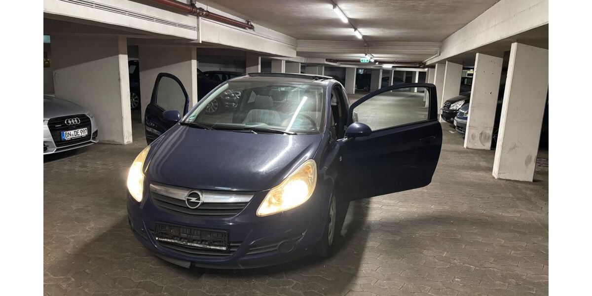 Opel Corsa 196.000 km 2.300 &euro; Bonn Godesberg 53175