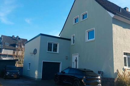 Haus Schleiden - 5 Zimmer, 150 m&sup2;, 350.000&euro; | Angebot:25360727