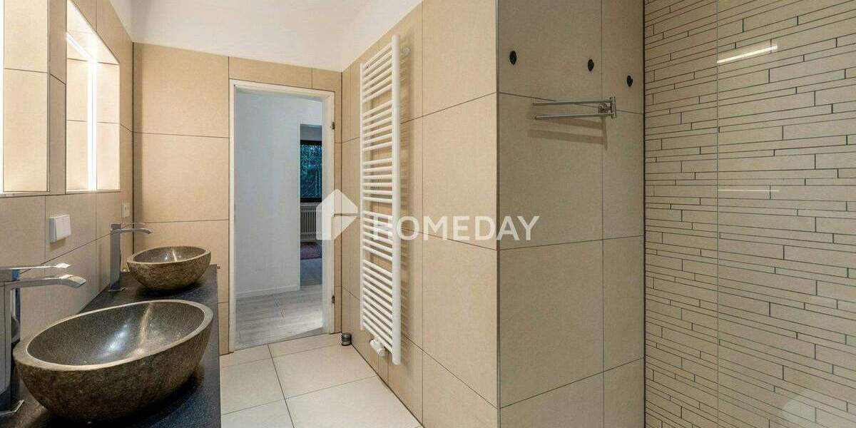 Einfamilienhaus Bonn Heiderhof - 7 Zimmer, 500 m&sup2;, 1.650.000&euro; | Angebot:25738051